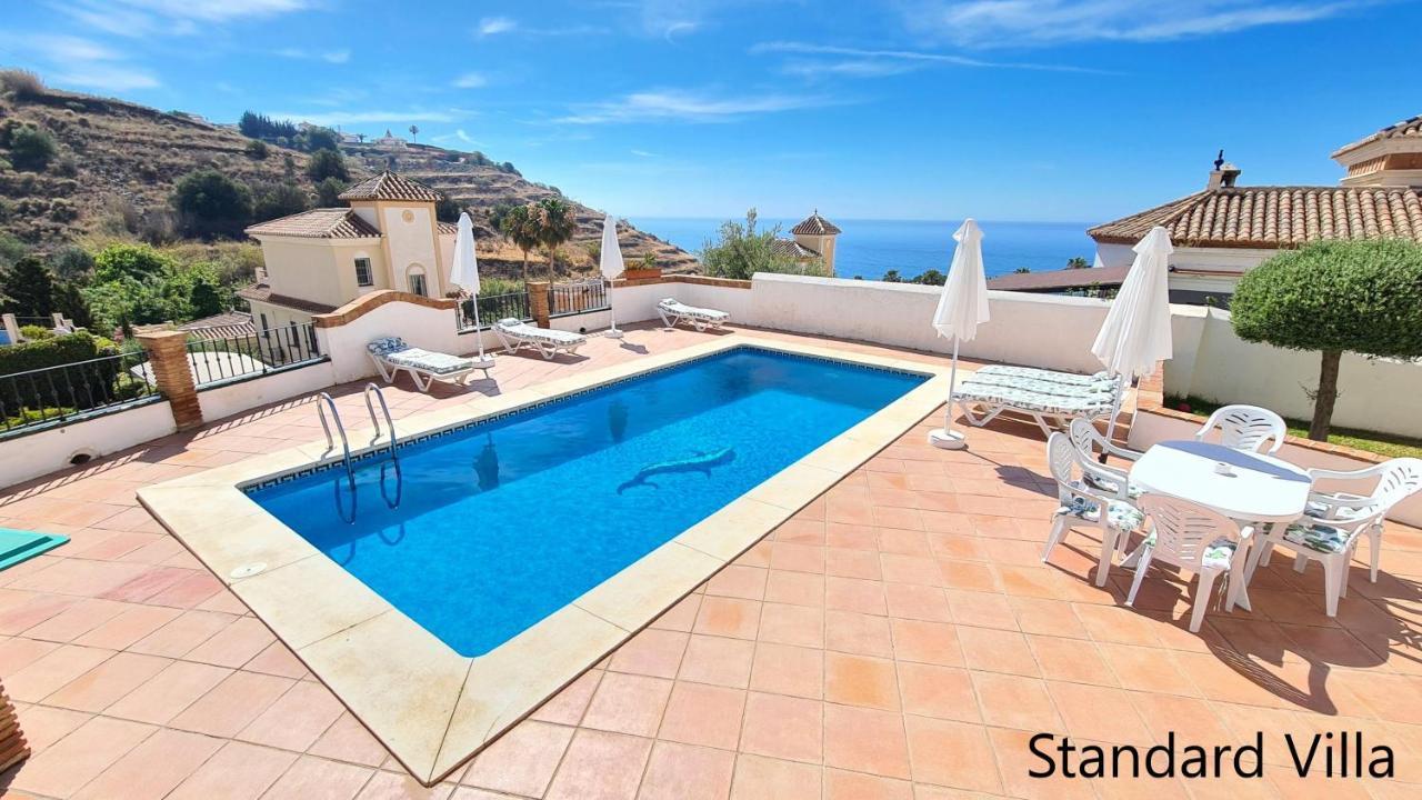 Silhouse Nerja Villas Beach Экстерьер фото